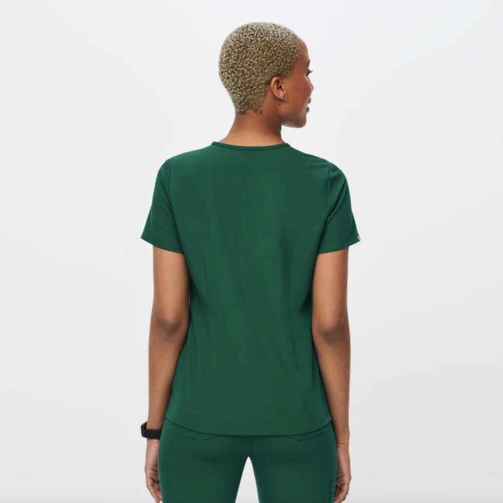 NWT Extra Large - Hunter Green - FIGS - Catarina Top ONLY - Picture 2 of 3